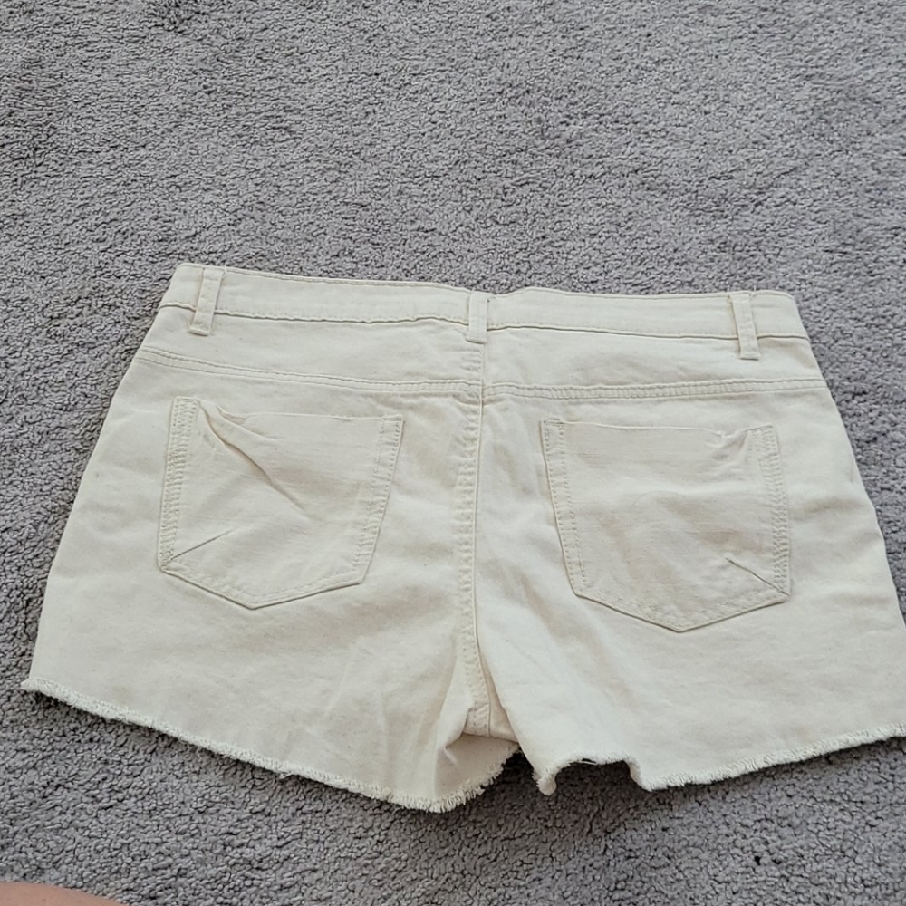 High Rise Shorts - Picture 2 of 3